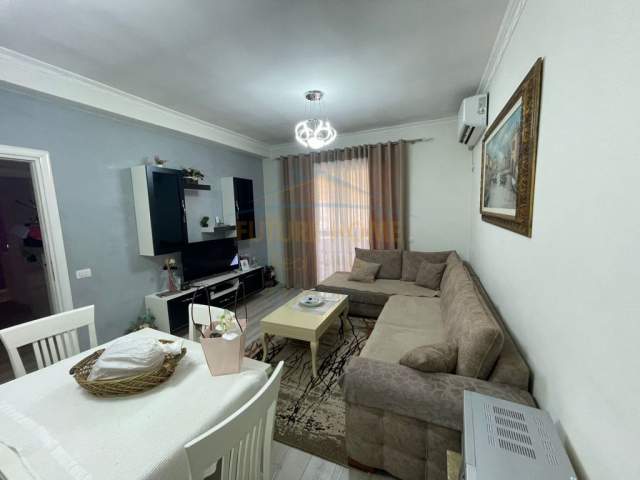Tirane, ofert apartament Kati 8, 93 m² 112.000 Euro (RRUGA TOM PLEZHA)