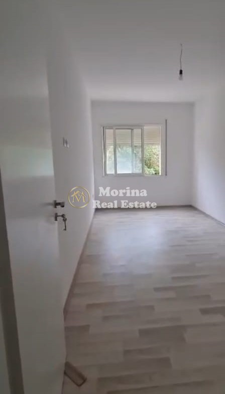 Tirane, shitet apartament 1+1 Kati 1, 81 m² 89.650 € (Fresk/Rruga Dajti-American British)