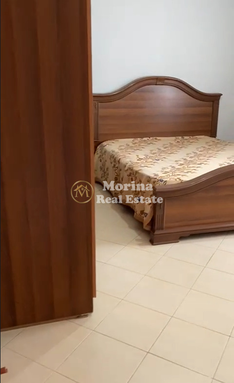 Tirane, jepet me qera shtepi 2+1 Kati 1, 100 m² 400 € (Selite)