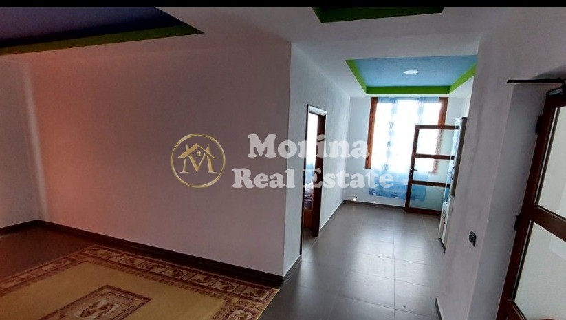 Tirane, jepet me qera shtepi 3+1 Kati 2, 137 m² 300 € (Mullet)