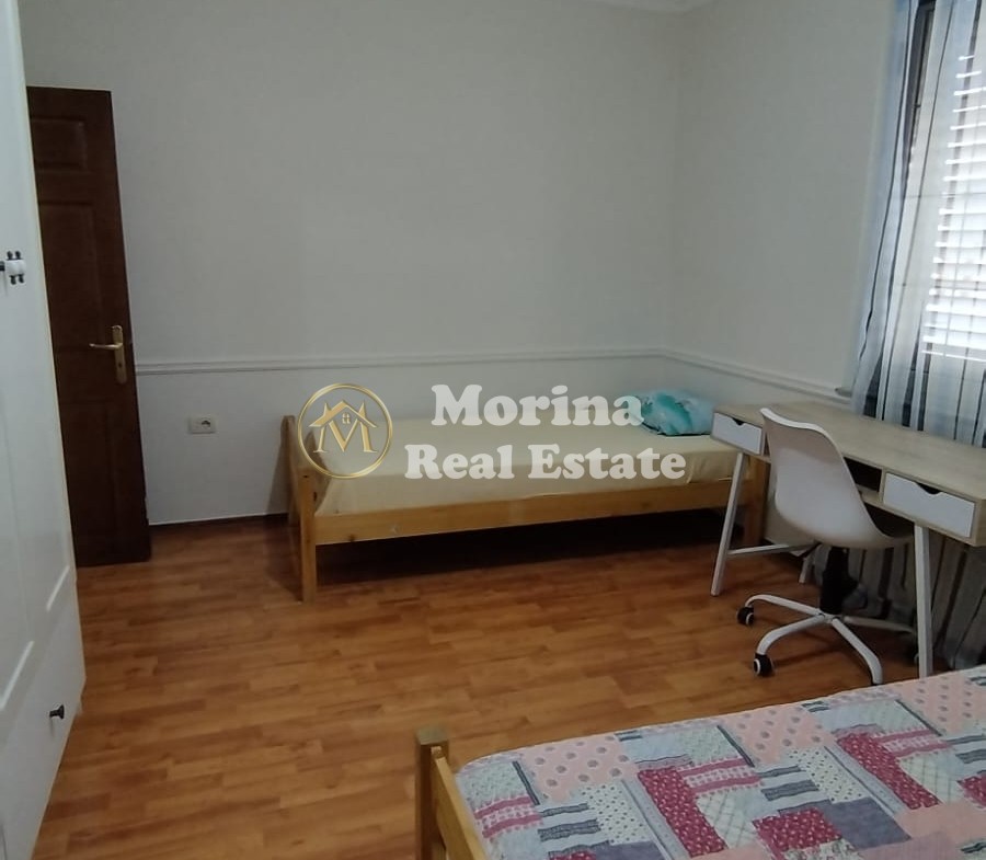 Tirane, jepet me qera apartament 2+1 Kati 3, 80 m² 500 € (Oxhaku)