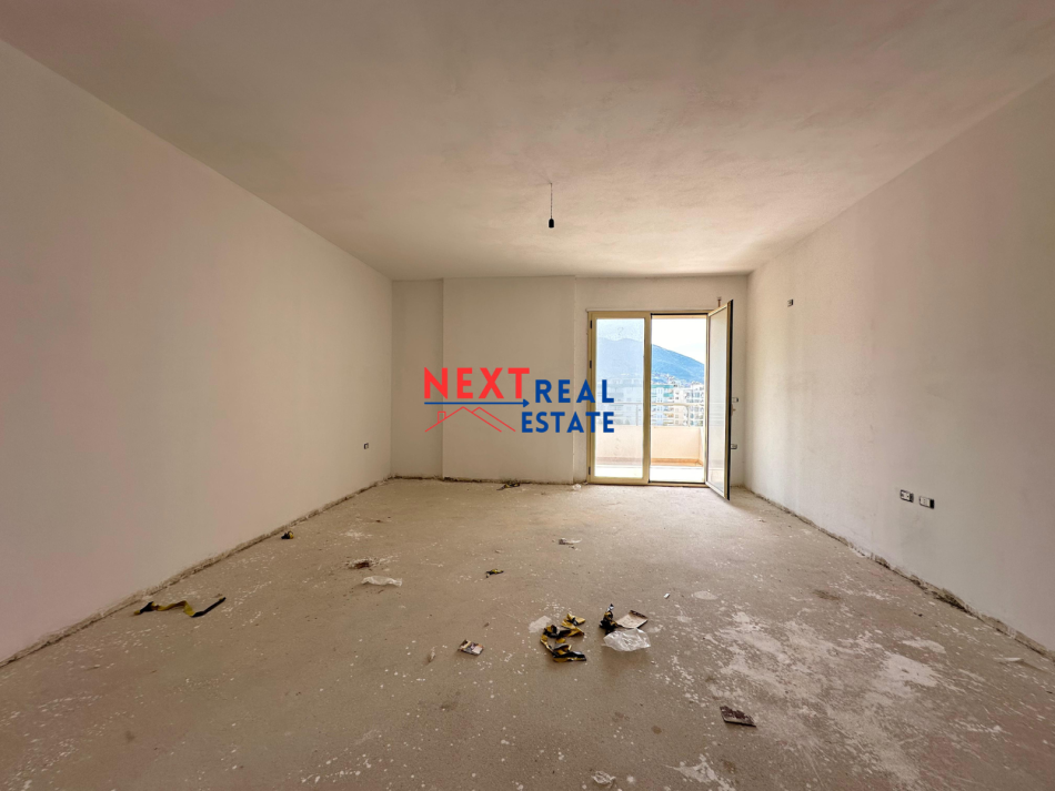 REZERVO PRONEN VETEM ME 500€! SHITET APARTAMENT 2+1 NE LUNGOMARE, VLORE
