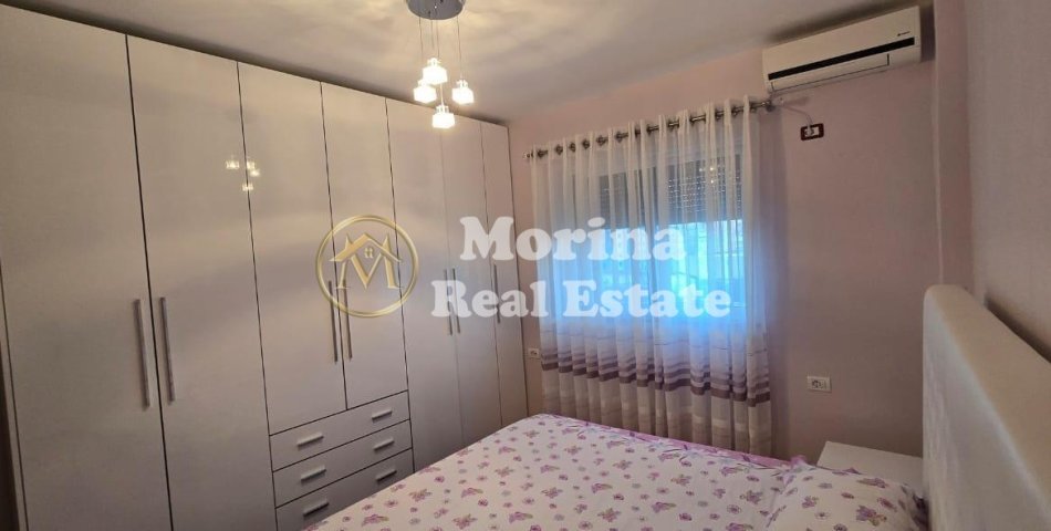 Tirane, jepet me qera apartament 1+1 Kati 7, 75 m² 500 € (Parku i Autobuzave)