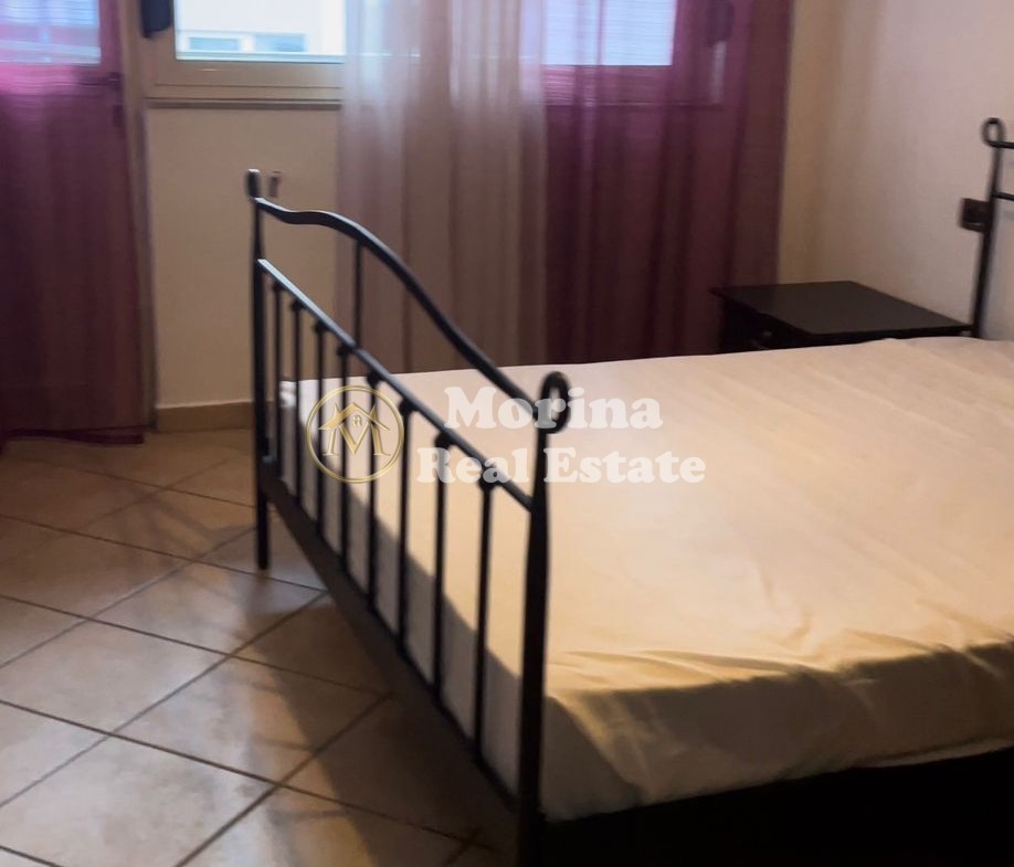 Tirane, jepet me qera apartament 2+1 Kati 4, 95 m² 600 € (21 Dhjetori)