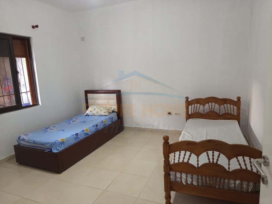 0683487469 Tirane, jepet me qera apartament 2+1 Kati 1, 95 m² 350 € (NELA 2 , Yzberisht)