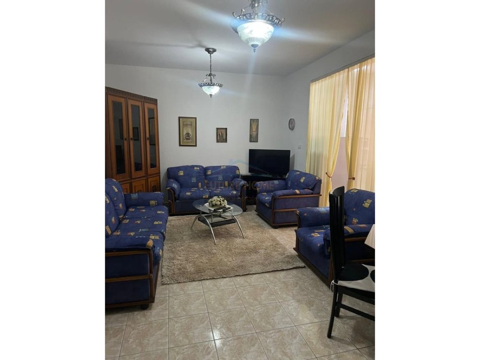 0683487469 Tirane, jepet me qera apartament 1+1+Ballkon Kati 6, 65 m² 500 € (ZOGU I ZI)