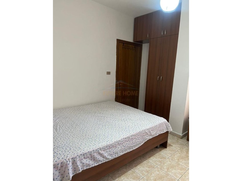 0683487469 Tirane, jepet me qera apartament 1+1+Ballkon Kati 6, 65 m² 500 € (ZOGU I ZI)