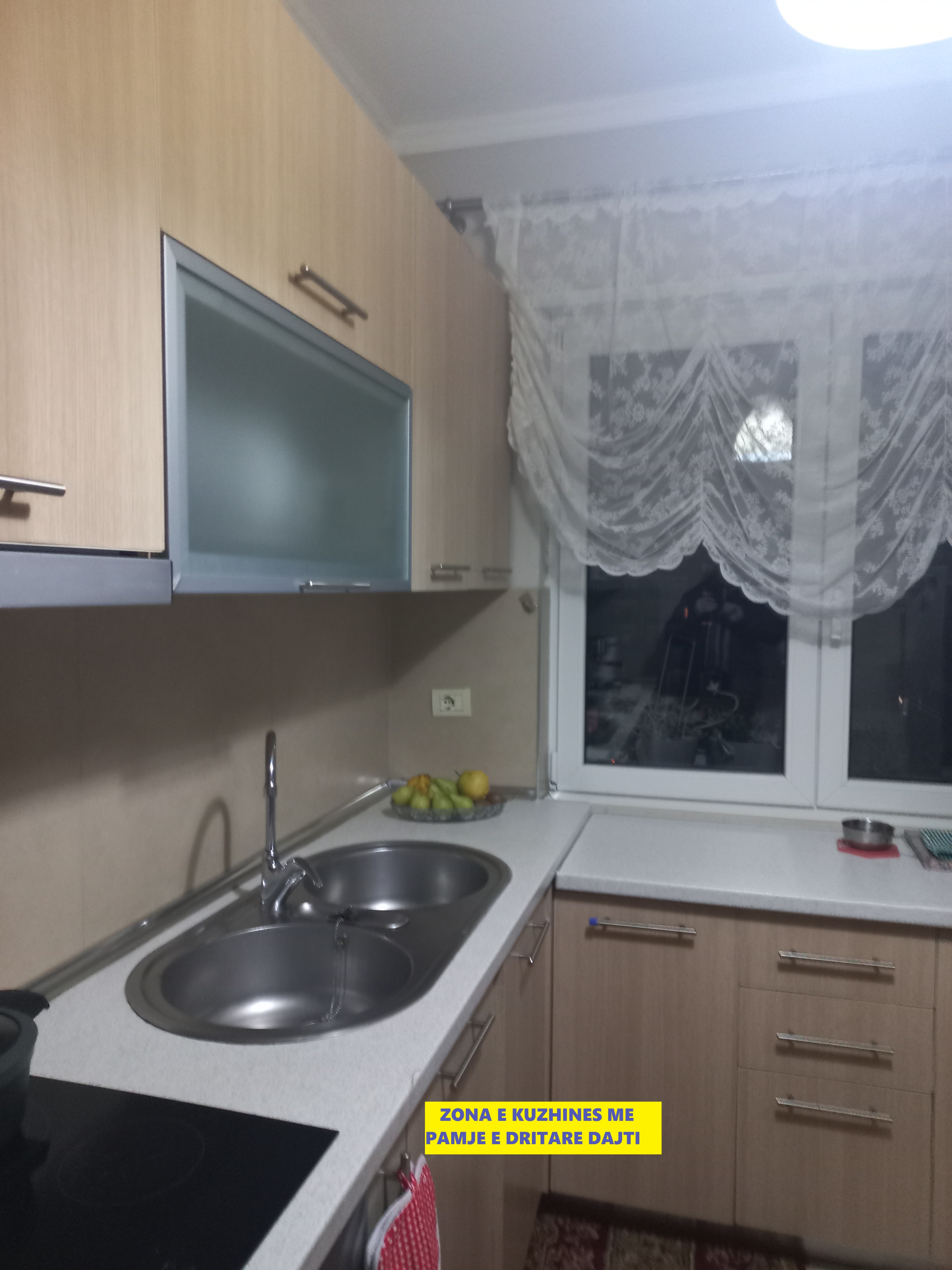 Apartament Cilësor, tip 1+1, i bollshën, sip. 70m², kuzhin më vehte, ballkon, 1-banjo,Cmimi 130'000€, kati 6-të banim, në pallat të ri 8-kate mbi toke dhe 2-nën toke, në rrugën "Ali Demi" tek fusha "A.Demi", 300m larg Urës së Brrylit/Unazës qendrore.