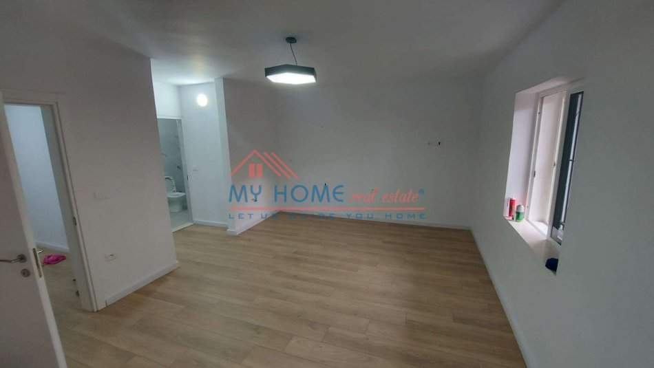 Tirane, jepet me qera Kati 1, 100 m² 600 € 