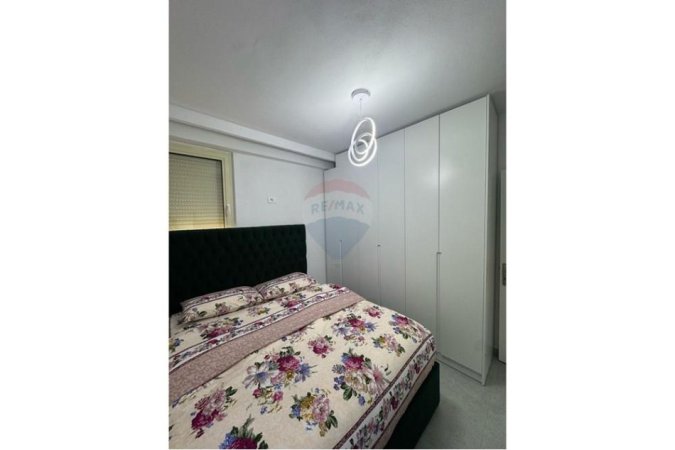 Tirane, jepet me qera 2+1+Aneks+Ballkon Kati 3, 80 m² 500 € (Aleksander Konda)