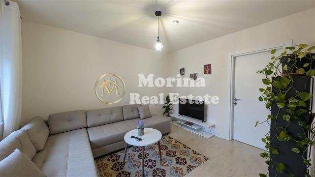 Tirane, jepet me qera apartament 1+1 Kati 2, 55 m² 600 € (Stacioni i Trenit)
