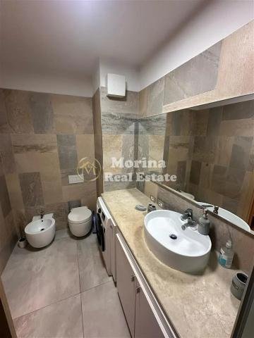 Tirane, jepet me qera apartament 2+1+Ballkon Kati 4, 97 m² 800 € (Zogu i Zi)