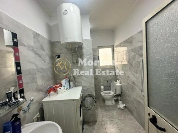 Tirane, jepet me qera apartament 2+1 Kati 3, 90 m² 400 € (JORDAN MISJA)