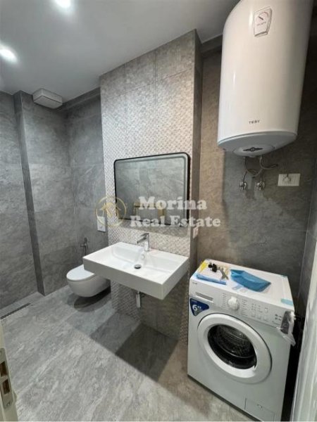 Tirane, jepet me qera apartament 1+1 Kati 5, 65 m² 500 € (Rruga 5 Maji)