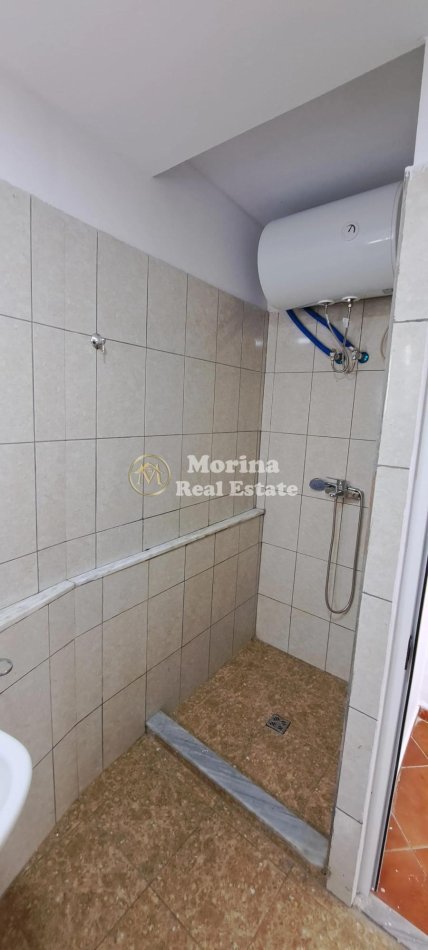 Tirane, jepet me qera apartament 1+1 Kati 1, 65 m² 400 € (Rruga e Dibres)