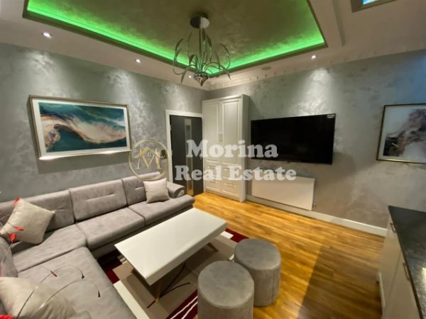Tirane, jepet me qera apartament 2+1 Kati 3, 90 m² 450 € (Allias)
