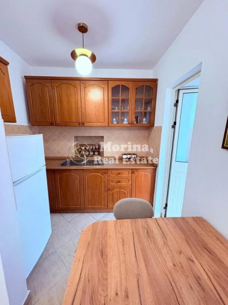 Tirane, jepet me qera apartament 1+1 Kati 3, 60 m² 500 € (Rruga Elbasanit)