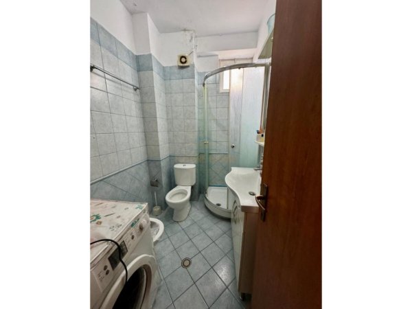 Tirane, jepet me qera apartament 1+1 Kati 6, 67 m² 650 € (Rruga e Bogdanve)