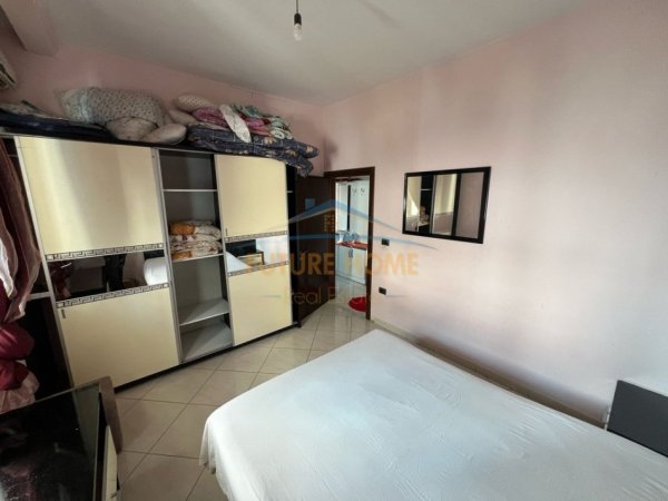 Tirane, jepet me qera apartament 1+1 Kati 5, 60 m² 370 € (Rruga Dritan Hoxha)