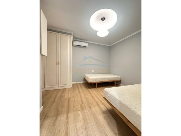 Tirane, jepet me qera apartament 2+1 Kati 3, 77 m² 650 € (Kompleksi Golden Park, Unaza e re , Yzberisht , Pallati me Shigjeta)