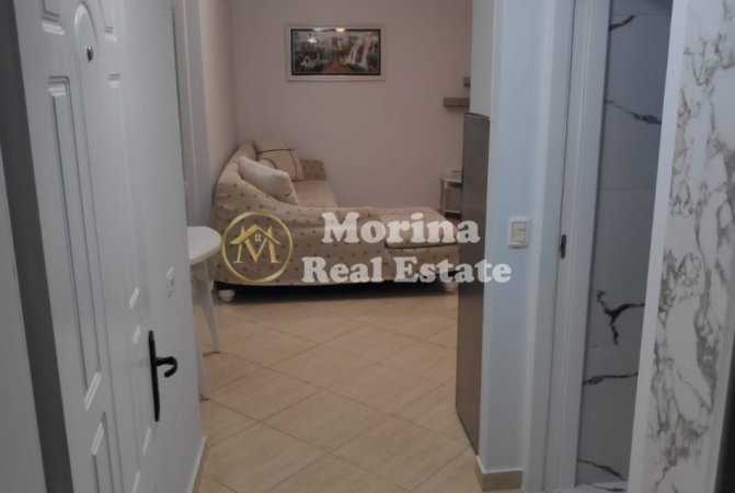 Tirane, jepet me qera shtepi 2+1 Kati 1, 90 m² 500 € (Porcelan)
