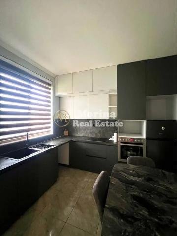 Tirane, jepet me qera apartament 1+1+Ballkon Kati 2, 70 m² 380 € (Siri Kodra / Bulevardi i Ri)