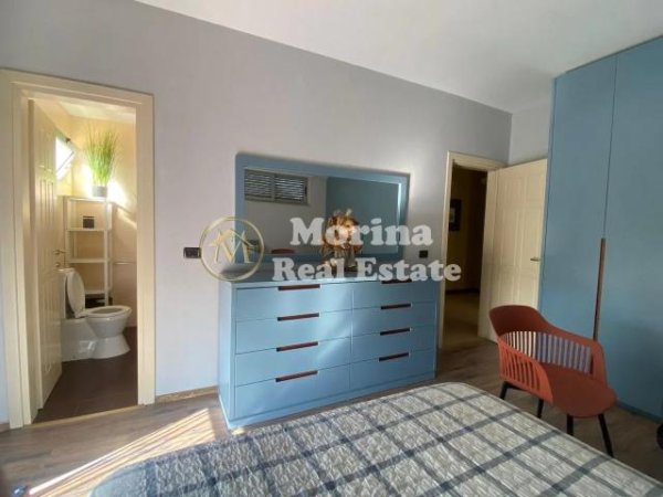 Tirane, jepet me qera apartament 2+1 Kati 5, 120 m² 850 € (Pazari i Ri)