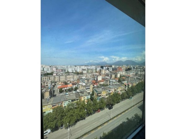 Shitet, Studio Apartament, Rruga e Kavajës, "Kompleksi Square 21"