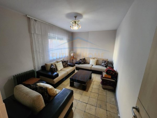 Shitet, Apartament 3+1, Shkolla Baletit, Tiranë.