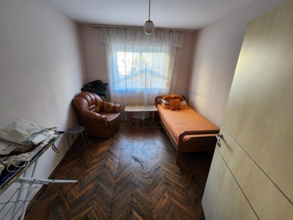 Shitet, Apartament 3+1, Shkolla Baletit, Tiranë.
