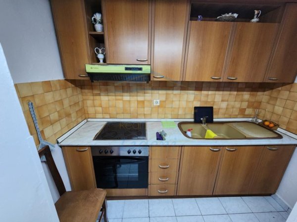 Shitet, Apartament 3+1, Shkolla Baletit, Tiranë.