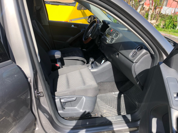 Shkoder, shes Tiguan Benzin, ulliri automatik Kondicioner 180.000 km 8.000 €
