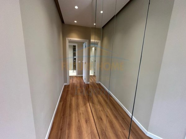 Tirane, jepet me qera apartament 2+1 Kati 1, 117 m² 1.300 € (Liqeni i That)