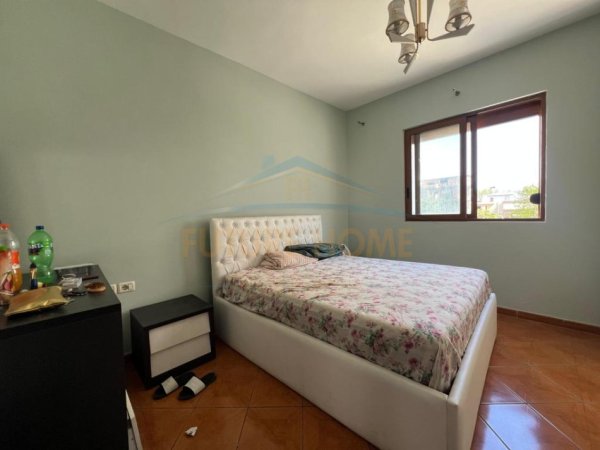 Tirane, jepet me qera apartament 2+1 Kati 2, 97 m² 400 € (Unaza e Re)