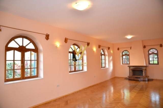 Tirane, jepet me qera apartament 4+1+A+BLK Kati 0, 900 m² 1.300 Euro (RRUGA MIHAL GRAMENO)