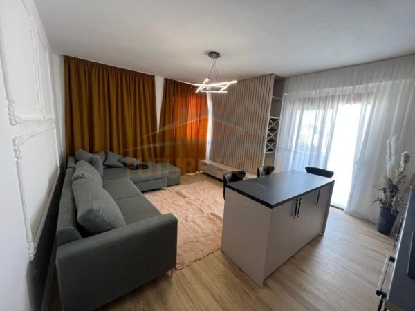 Tirane, jepet me qera apartament 2+1 Kati 7, 84 m² 600 € (Durres)