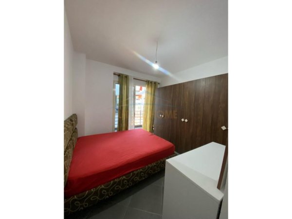 Tirane, jepet me qera apartament 2+1 Kati 2, 110 m² 350 € (Fresk, Tirane)