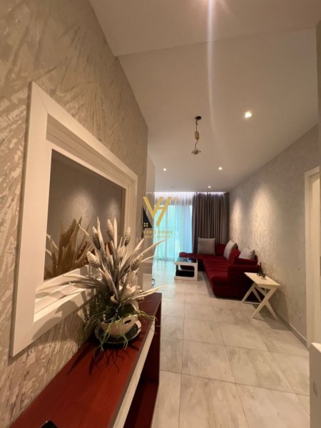 Tirane, jepet me qera apartament 2+1+Ballkon Kati 19, 95 m² 1.500 € (STADIUMI AIR ALBANIA)
