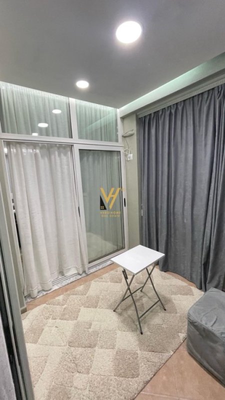 Tirane, jepet me qera apartament 1+1+Ballkon Kati 3, 73 m² 650 € (KOMUNA E PARISIT)