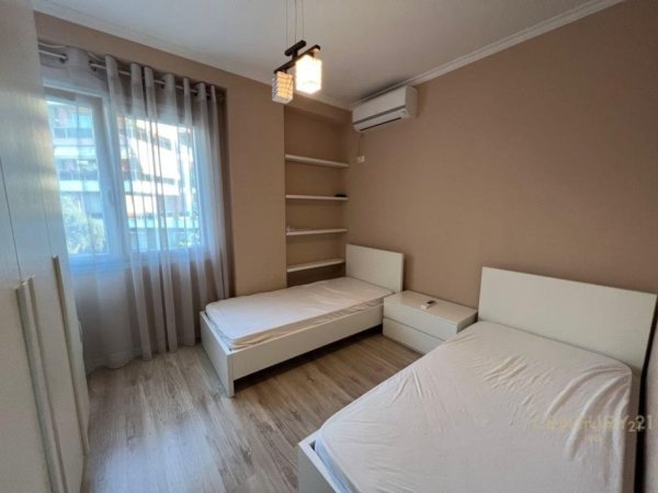 Tirane, jepet me qera apartament 2+1 Kati 3, 90 m² 650 € (Rruga Selite e Vjeter)