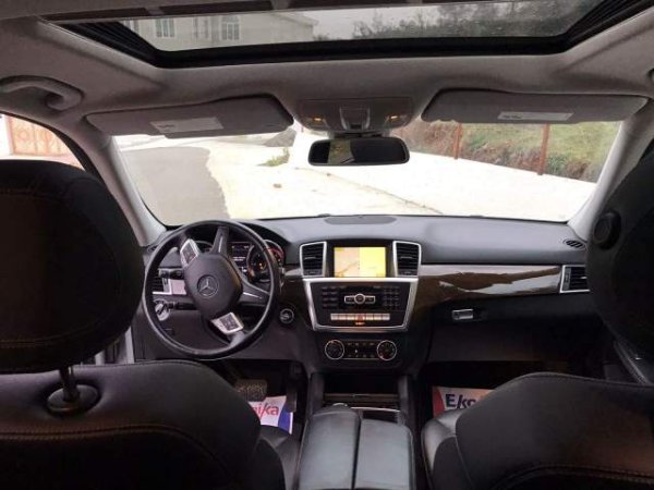 Elbasan, shes xhip MlL350 Viti 2012, 18.500 Euro