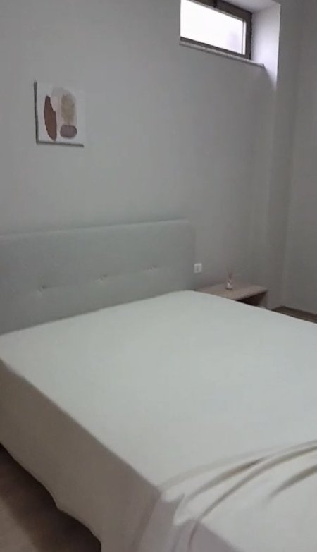 Tirane, jepet me qera 1+1 Kati 2, 60 m² 480 € (Vasil Shanto)