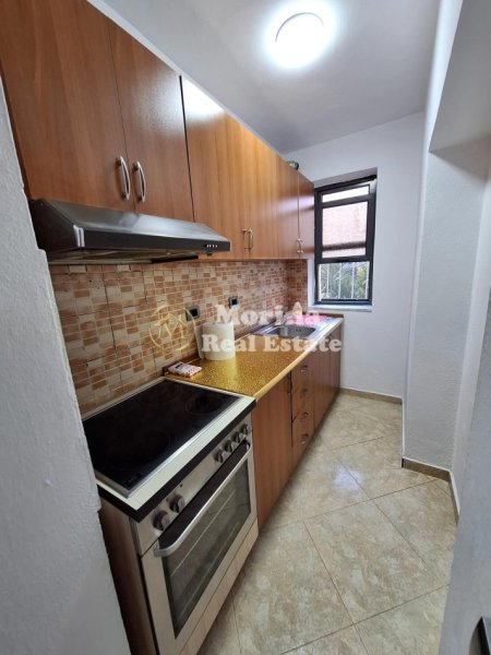 Tirane, jepet me qera apartament 1+1 Kati 1, 64 m² 450 € (Tregu Elektrik- Rruga Todi Shkurti)