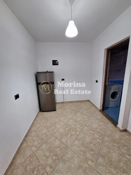 Tirane, jepet me qera apartament 1+1 Kati 1, 64 m² 450 € (Tregu Elektrik- Rruga Todi Shkurti)