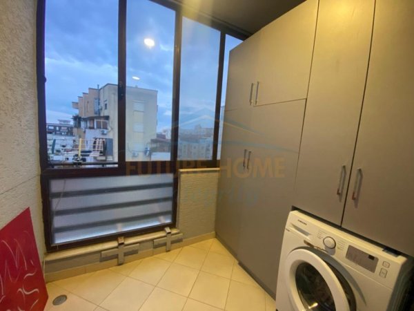Tirane, jepet me qera apartament 1+1 Kati 4, 70 m² 350 € (Fresku, Tirane)