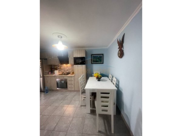 Tirane, jepet me qera apartament 2+1 Kati 5, 82 m² 600 € (Mine,Peza,Tirane)