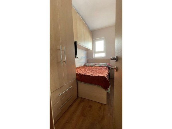 Tirane, jepet me qera apartament 2+1 Kati 5, 82 m² 600 € (Mine,Peza,Tirane)