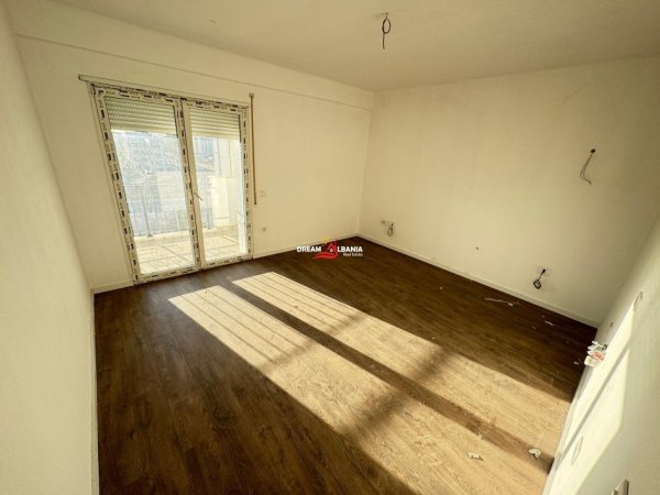 Tirane, shitet apartament 2+1 , 82 m² 125.000 € 