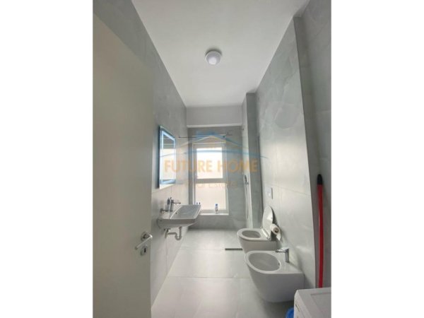 Tirane, jepet me qera apartament 2+1 Kati 7, 65 m² 500 € (Rezidenca Kaimi, Ali Demit.)