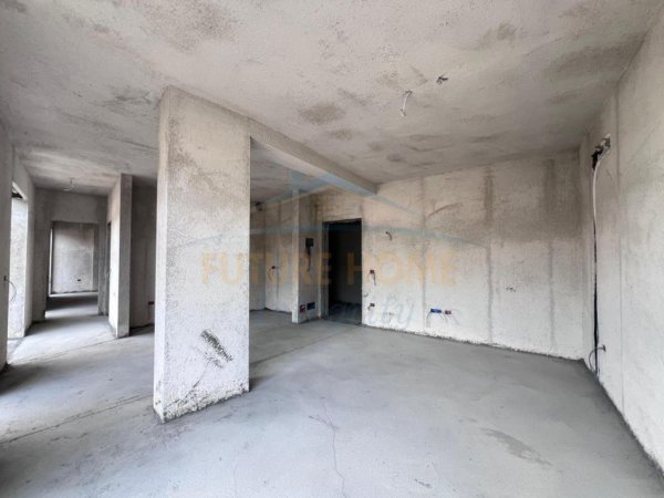 Tirane, shitet apartament 1+1 Kati 7, 69 m² 142.000 € (Ish Tregu Elektrik, Tiranë.)